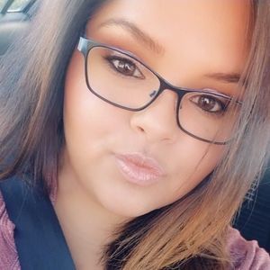 Meet your Posher, Chelsey